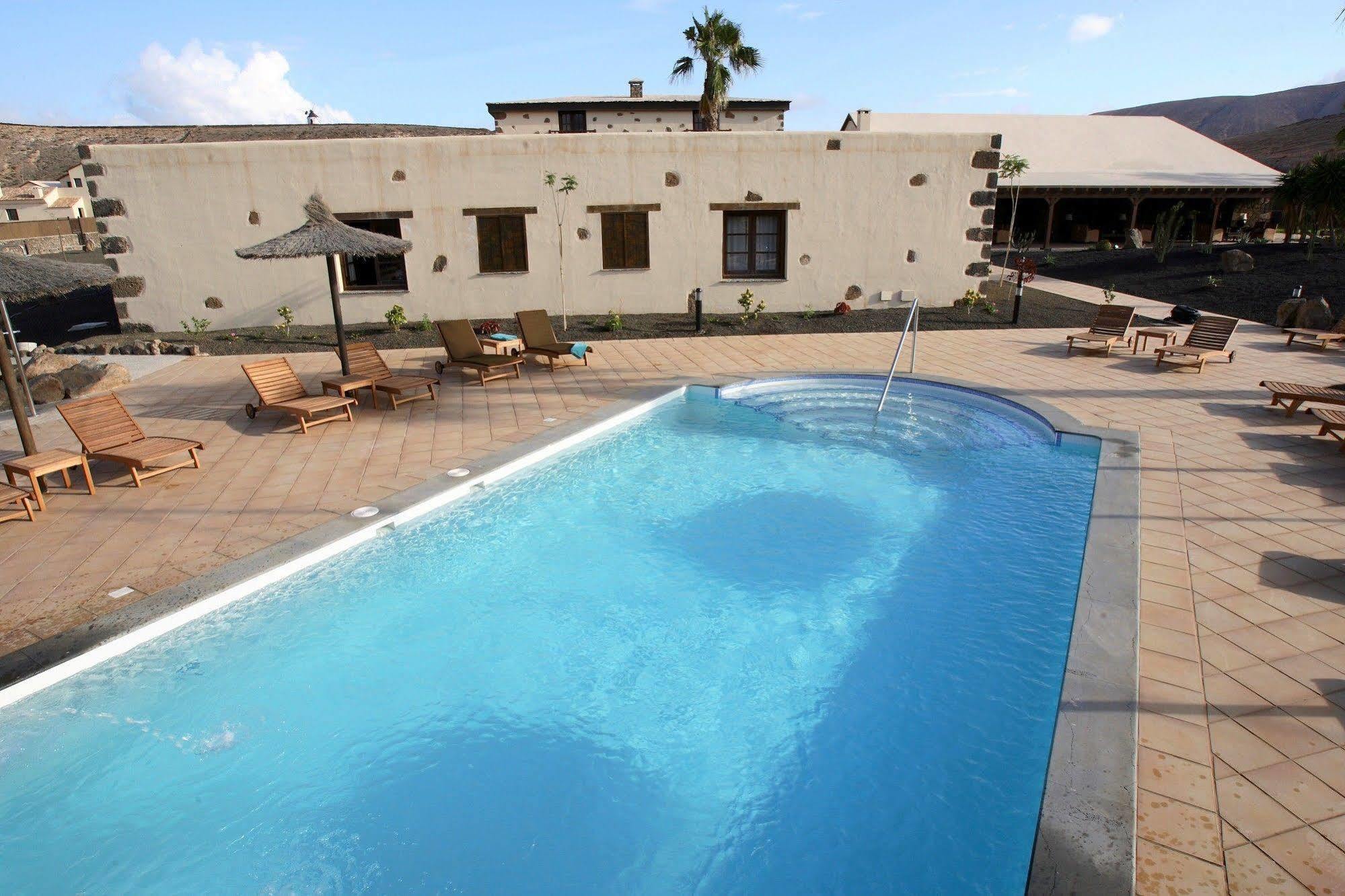 Villas Oasis Casa Vieja La Oliva Buitenkant foto