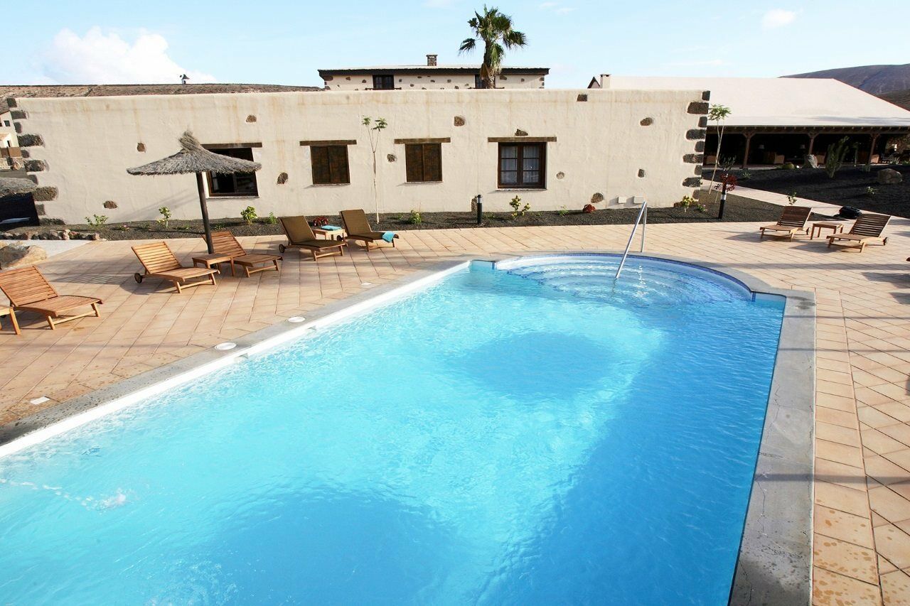 Villas Oasis Casa Vieja La Oliva Buitenkant foto